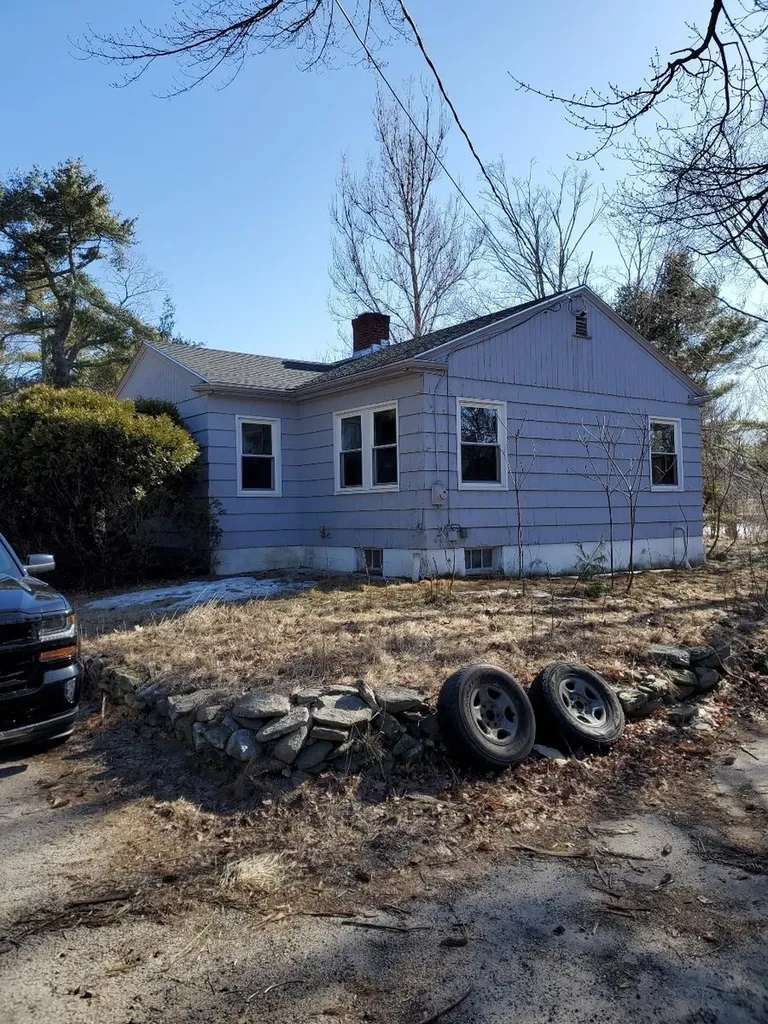 114 Pope Road Windham ME 04062