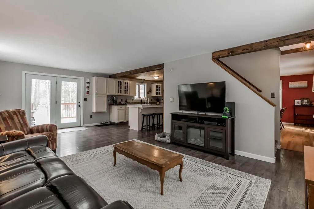 13 Brydon Lane Gorham ME 04038