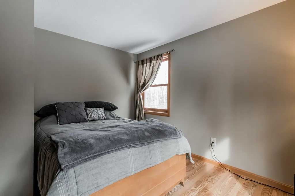 13 Brydon Lane Gorham ME 04038
