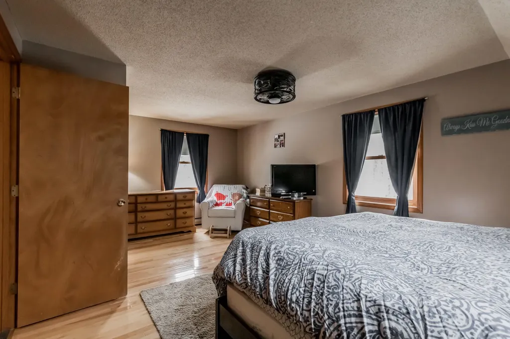 13 Brydon Lane Gorham ME 04038