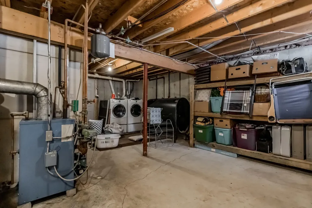 13 Brydon Lane Gorham ME 04038