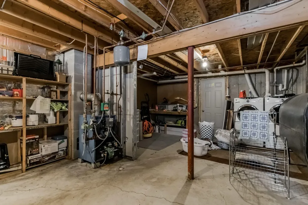 13 Brydon Lane Gorham ME 04038