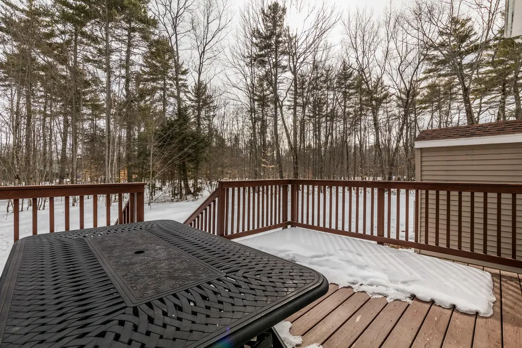 13 Brydon Lane Gorham ME 04038