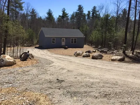7 Mosley Road Standish ME 04084