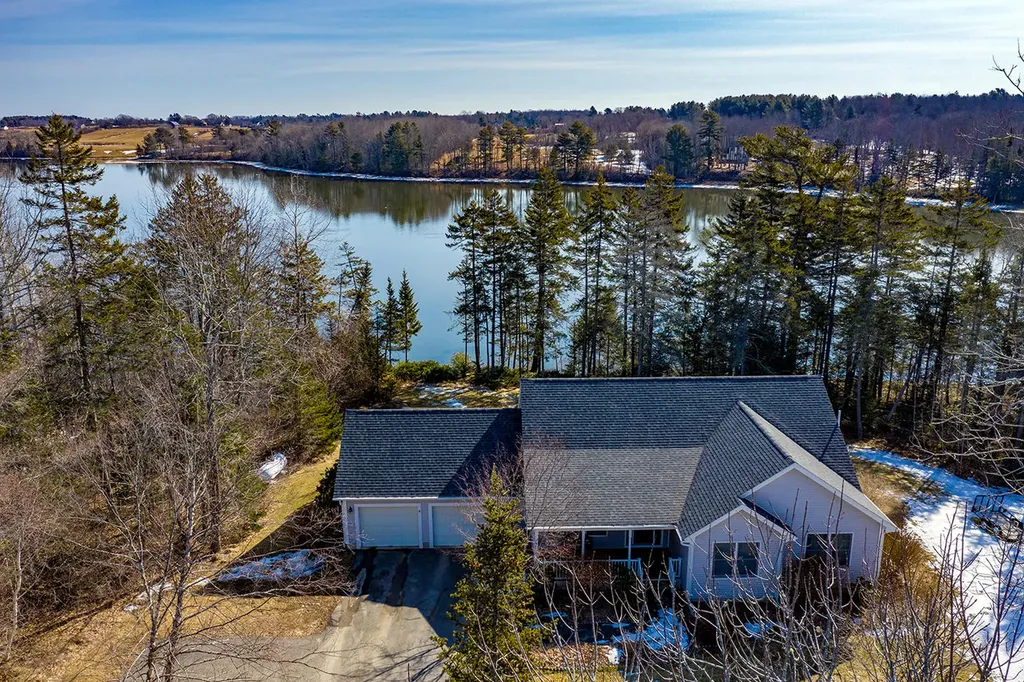 139 Ledge Road South Thomaston ME 04858