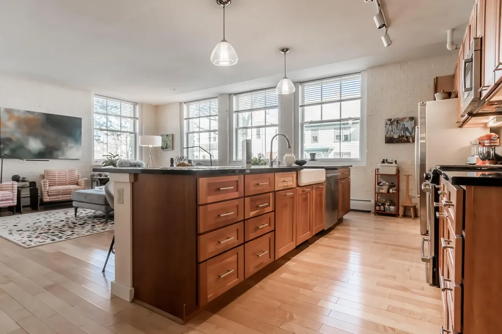 172 Falmouth Street Portland ME 04102