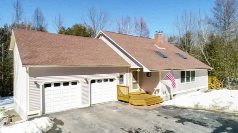 1626 Pond Road Sidney ME 04330
