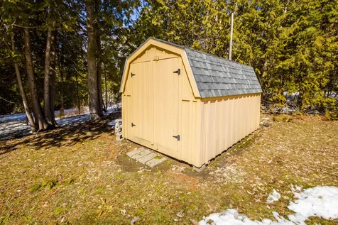 1626 Pond Road Sidney ME 04330