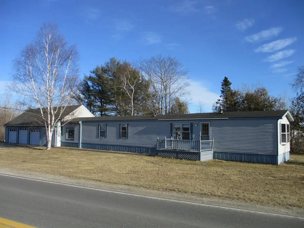 107 Elm Street South Thomaston ME 04858