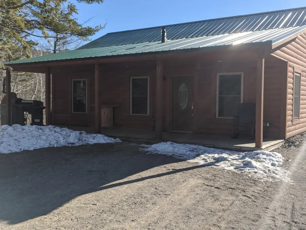 30 Murray Road Frankfort ME 04438