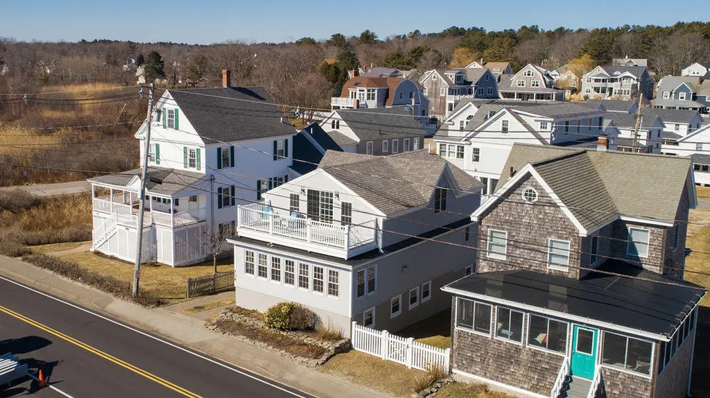 205 Long Beach Avenue York ME 03909