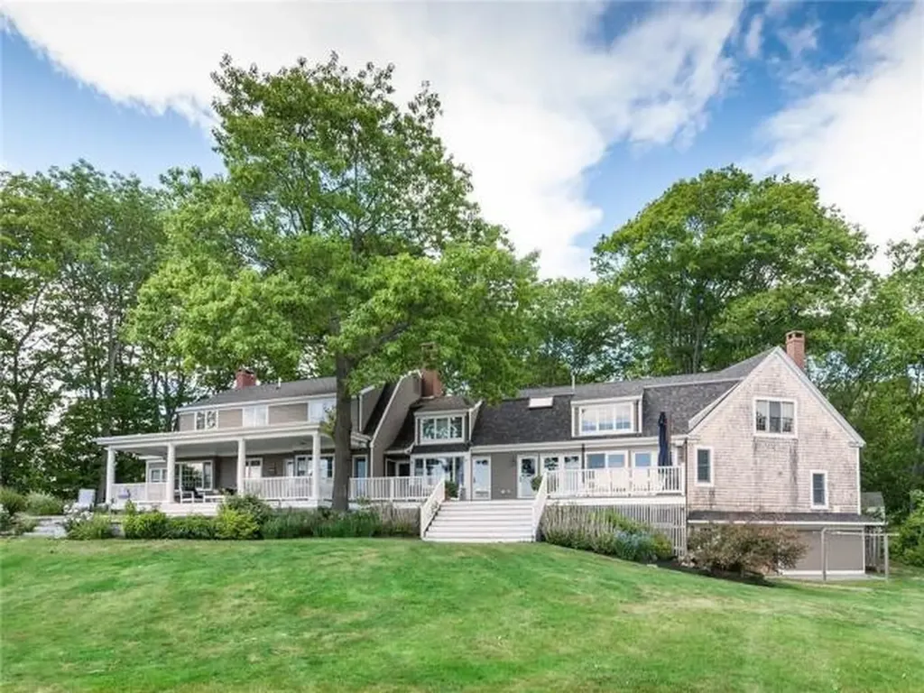 133 River Road York ME 03902