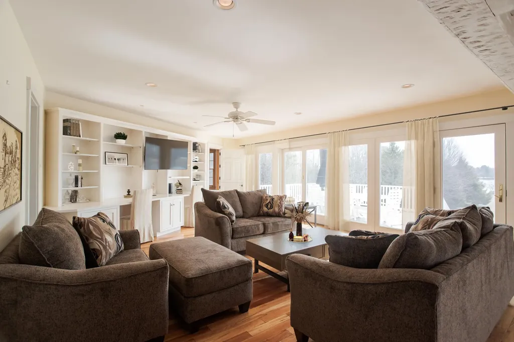 133 River Road York ME 03902
