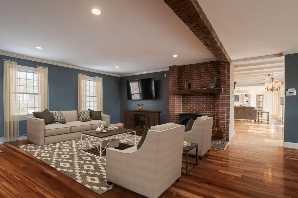 133 River Road York ME 03902