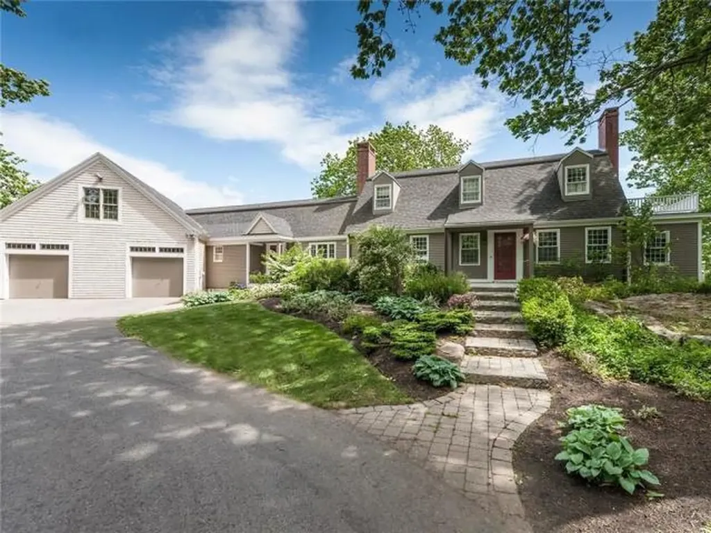 133 River Road York ME 03902