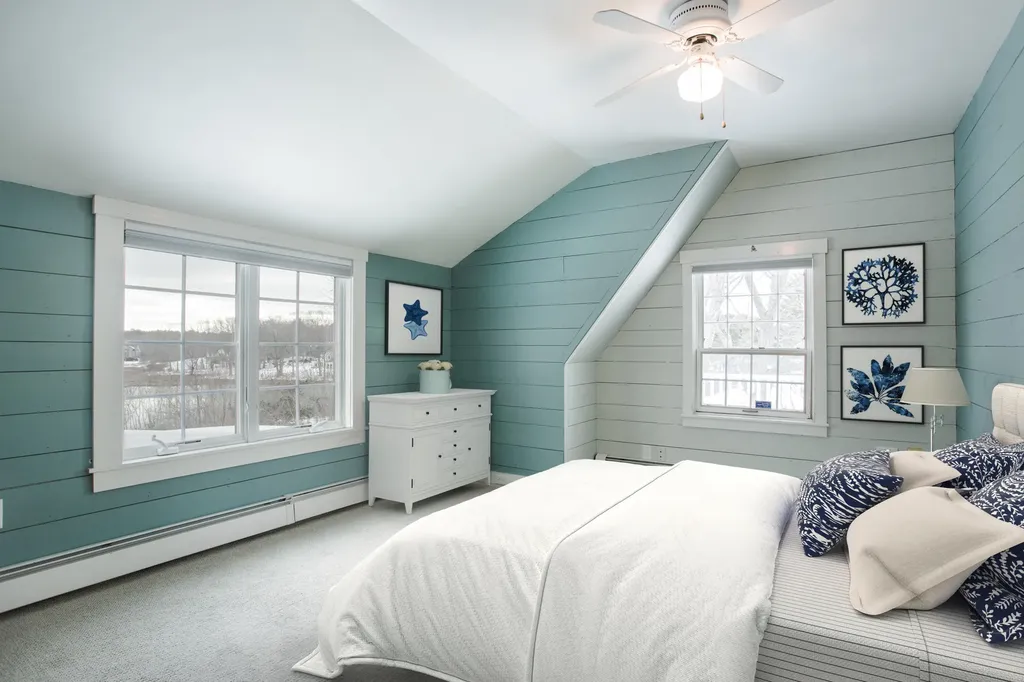 133 River Road York ME 03902