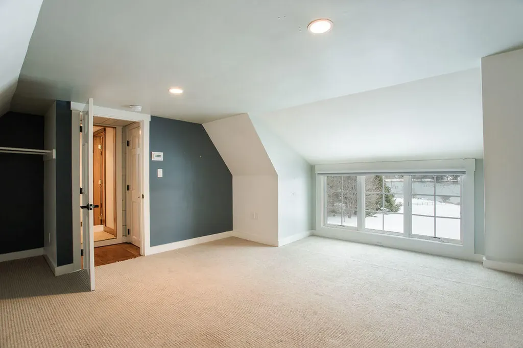 133 River Road York ME 03902