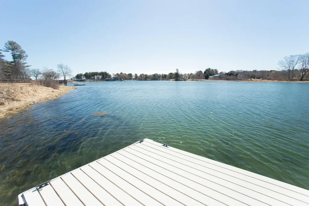 133 River Road York ME 03902