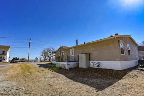 24 Pacific Street Rockland ME 04841