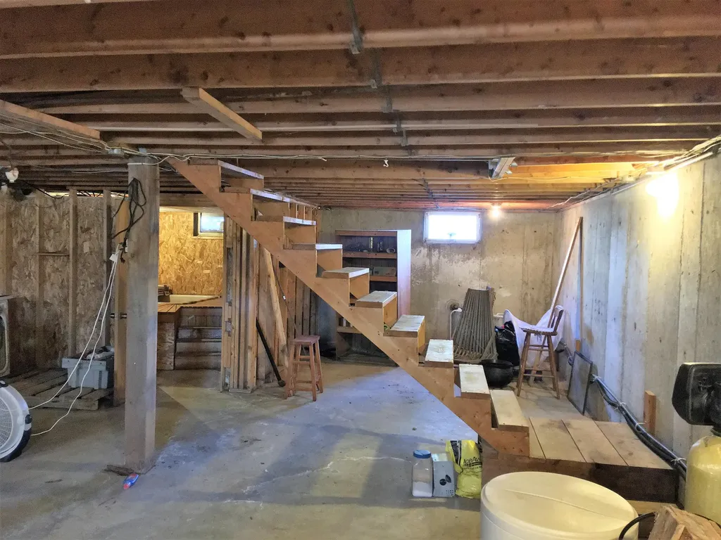 1325 Bucksport Road Ellsworth ME 04605