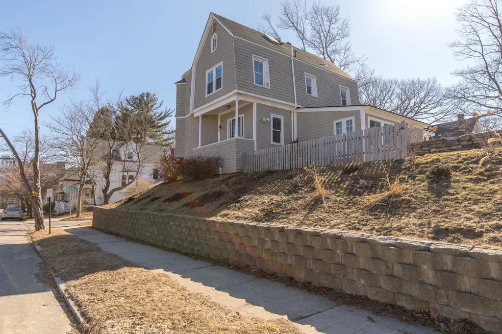 61 Granite Street Portland ME 04102