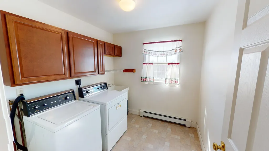 381 Greenwood Mountain Road Hebron ME 04238