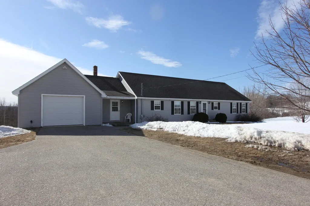 381 Greenwood Mountain Road Hebron ME 04238