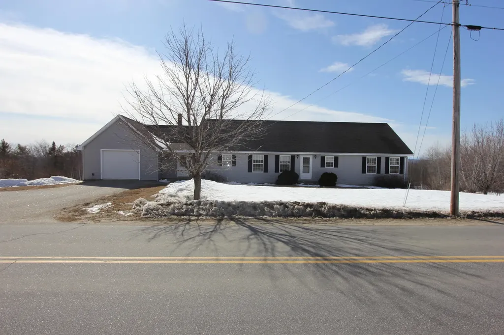 381 Greenwood Mountain Road Hebron ME 04238