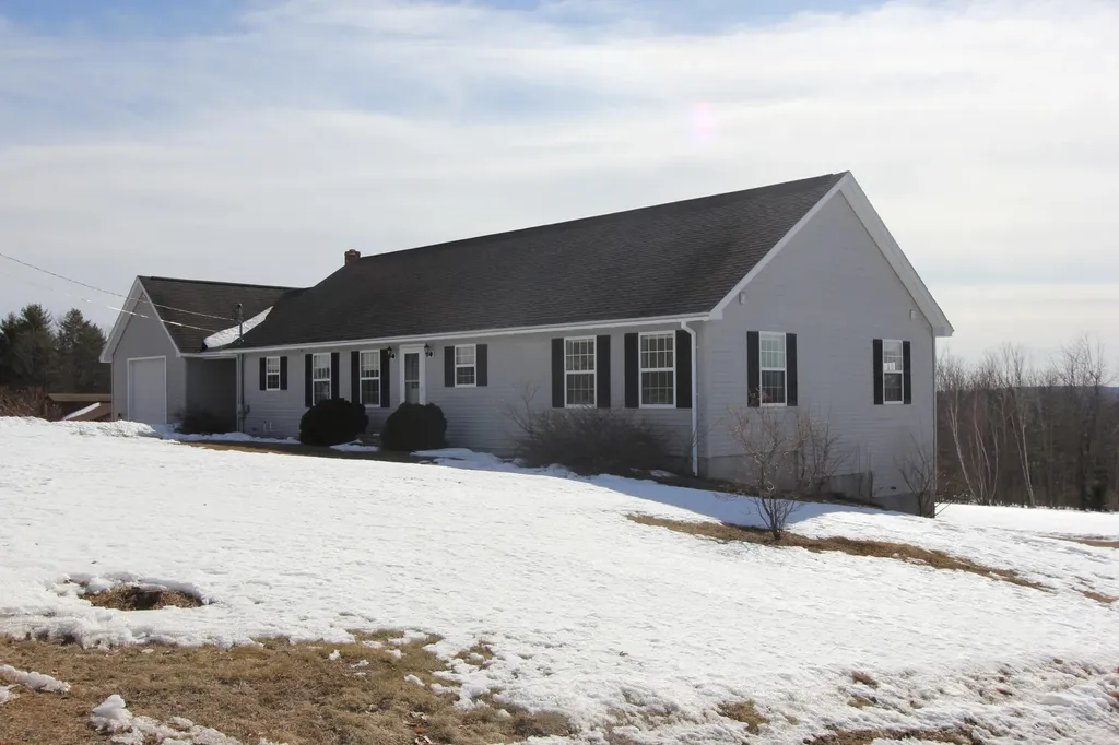 381 Greenwood Mountain Road Hebron ME 04238
