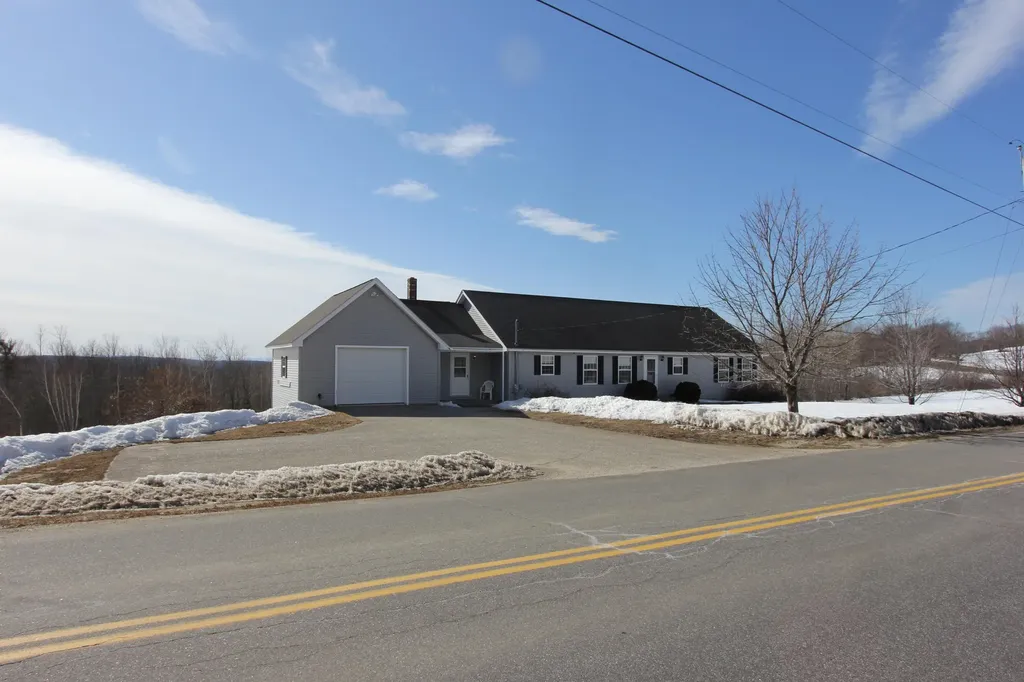 381 Greenwood Mountain Road Hebron ME 04238