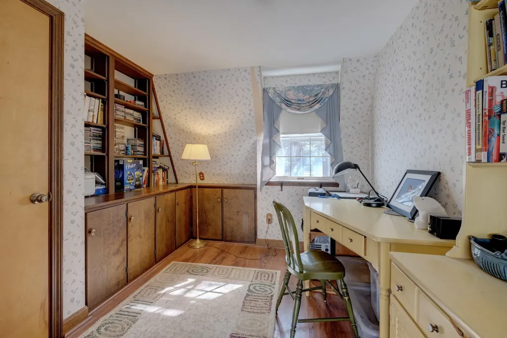 48 Columbia Avenue Brunswick ME 04011