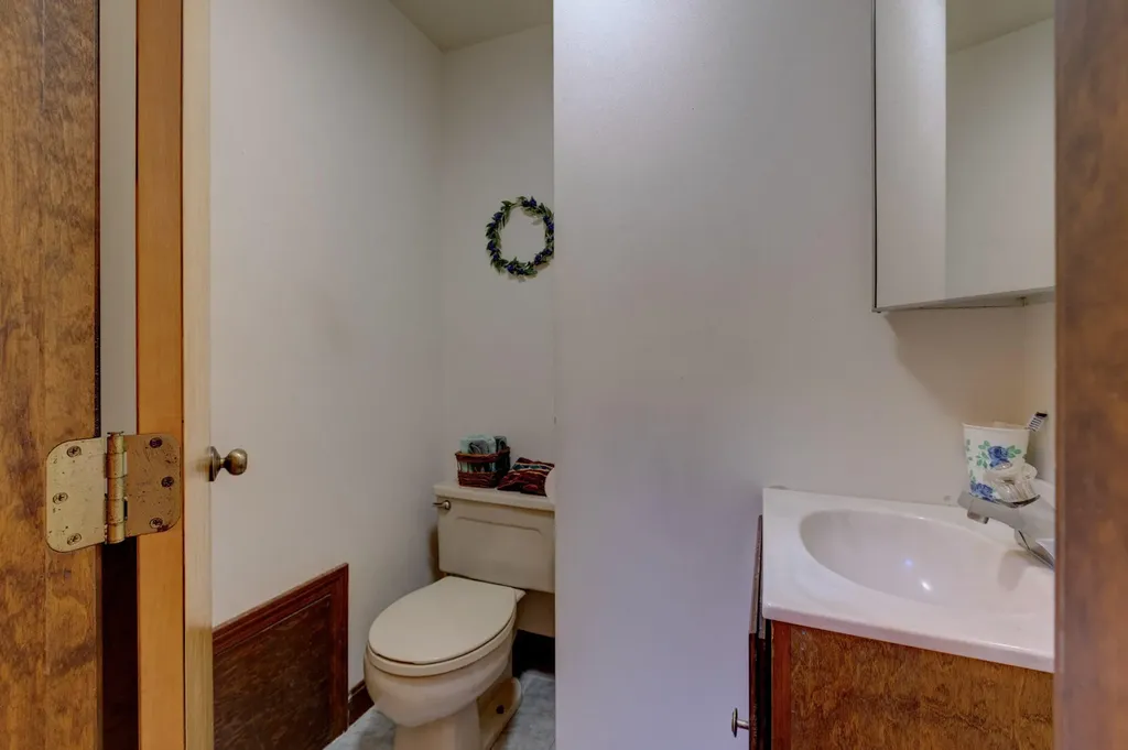 48 Columbia Avenue Brunswick ME 04011