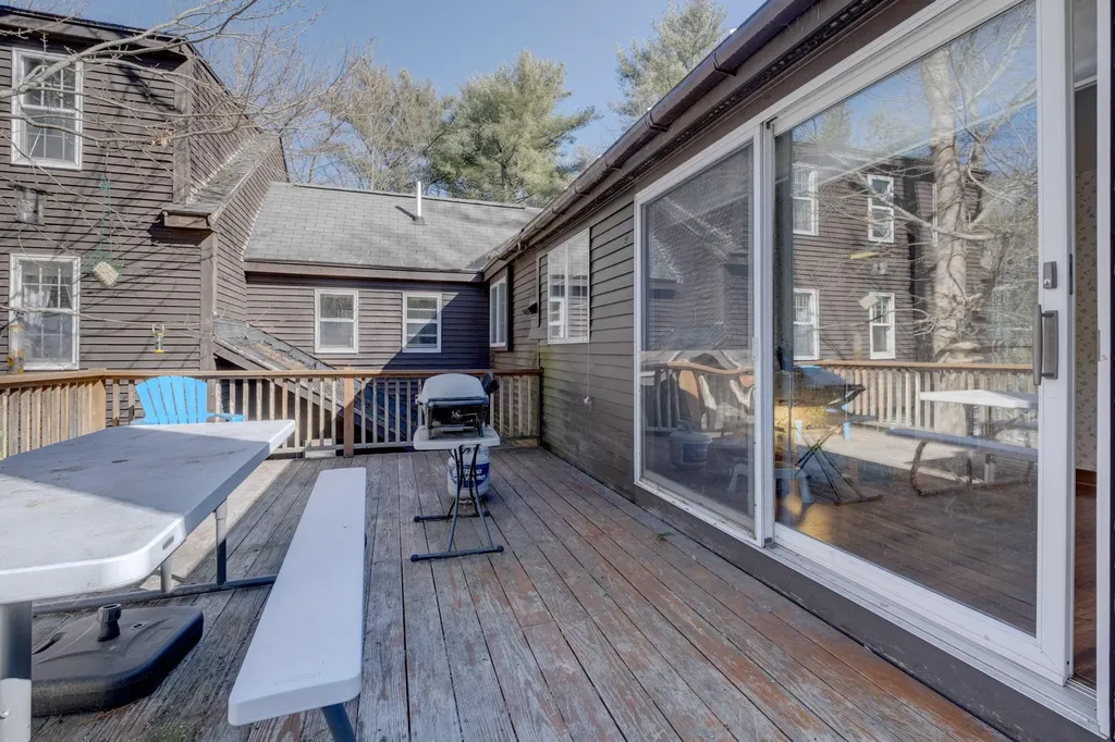 48 Columbia Avenue Brunswick ME 04011