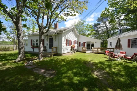 11 Bellewood Avenue Kennebunkport ME 04046
