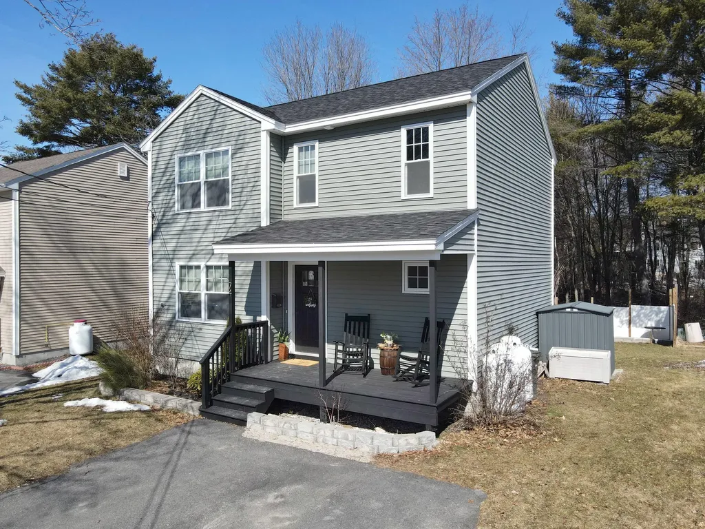 74 Arlington Avenue Westbrook ME 04092