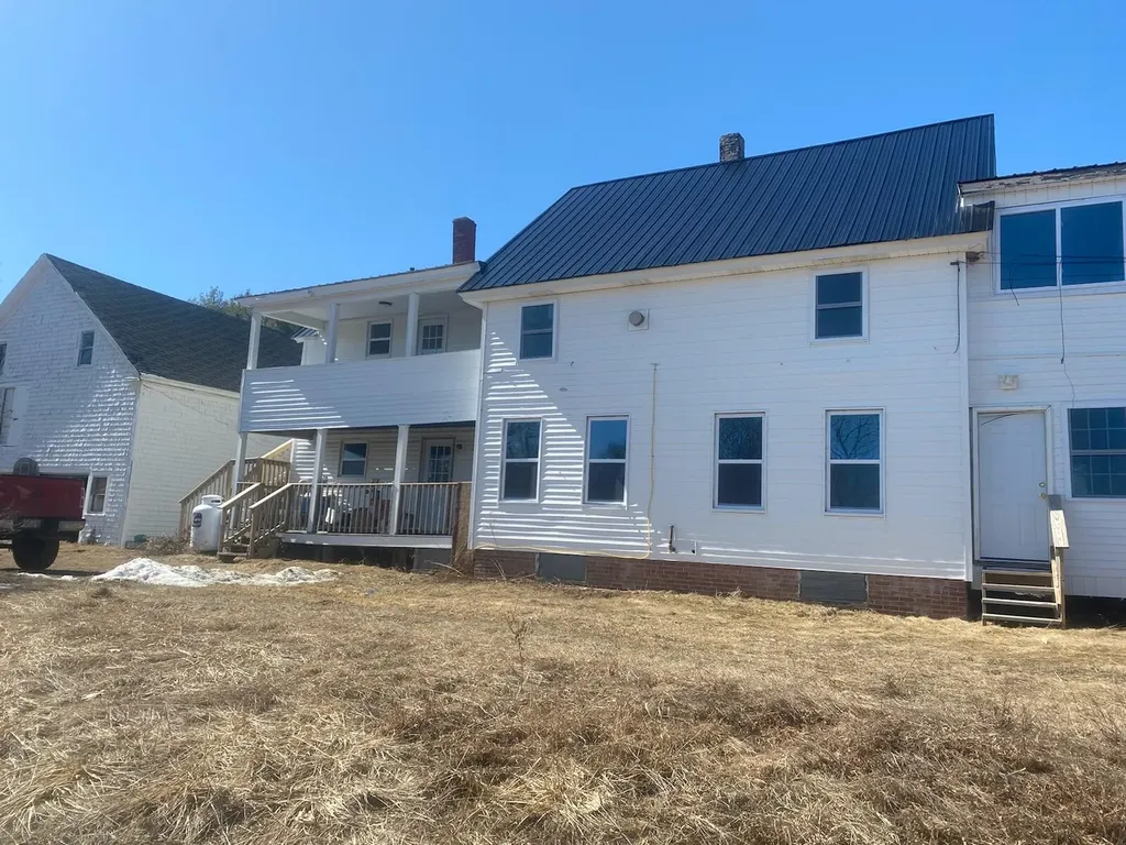 4 Lynn Road Augusta ME 04330