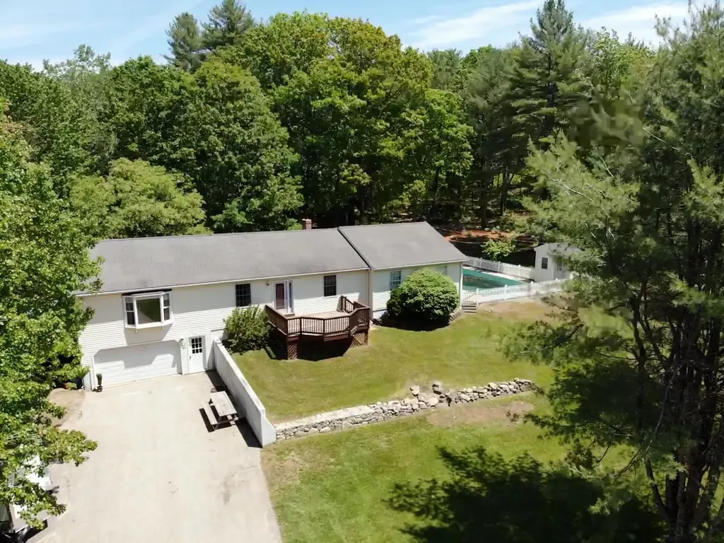 103 N Skillings Road Arundel ME 04046