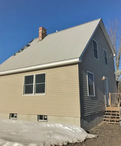 11 Pine Street Porter ME 04068