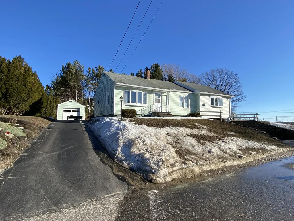 35 Prospect Avenue Lewiston ME 04240
