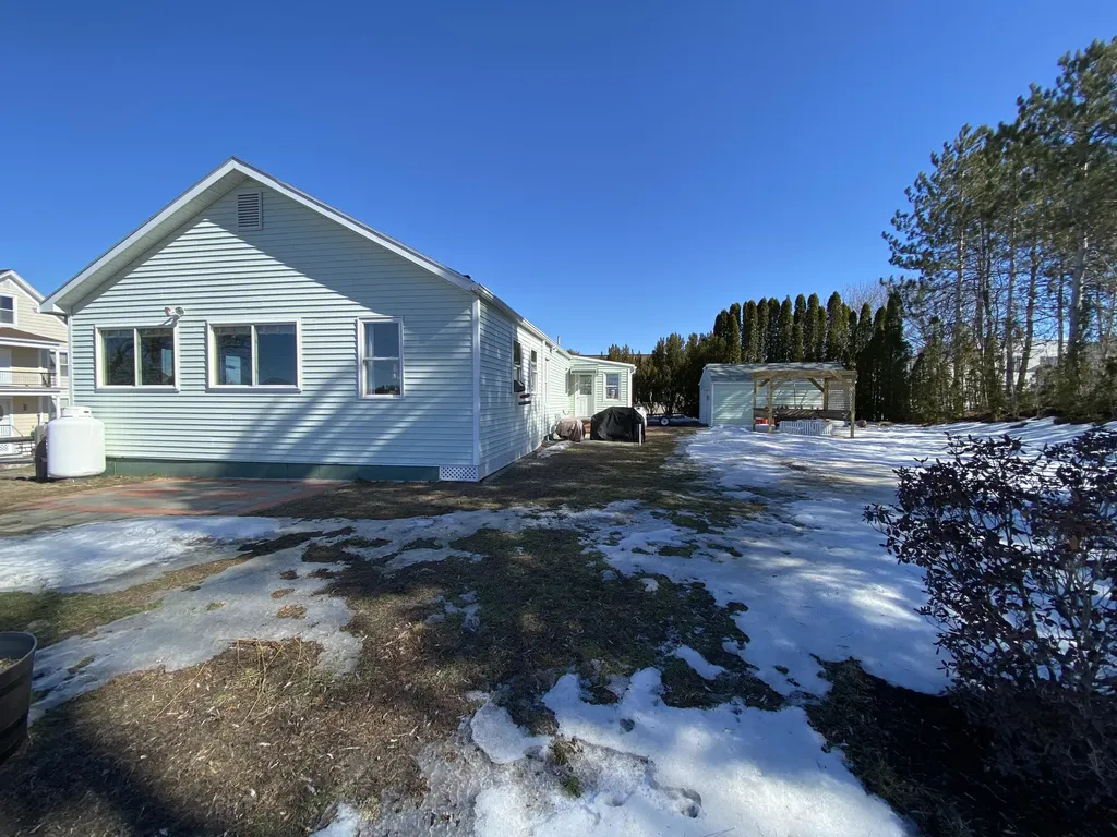 35 Prospect Avenue Lewiston ME 04240
