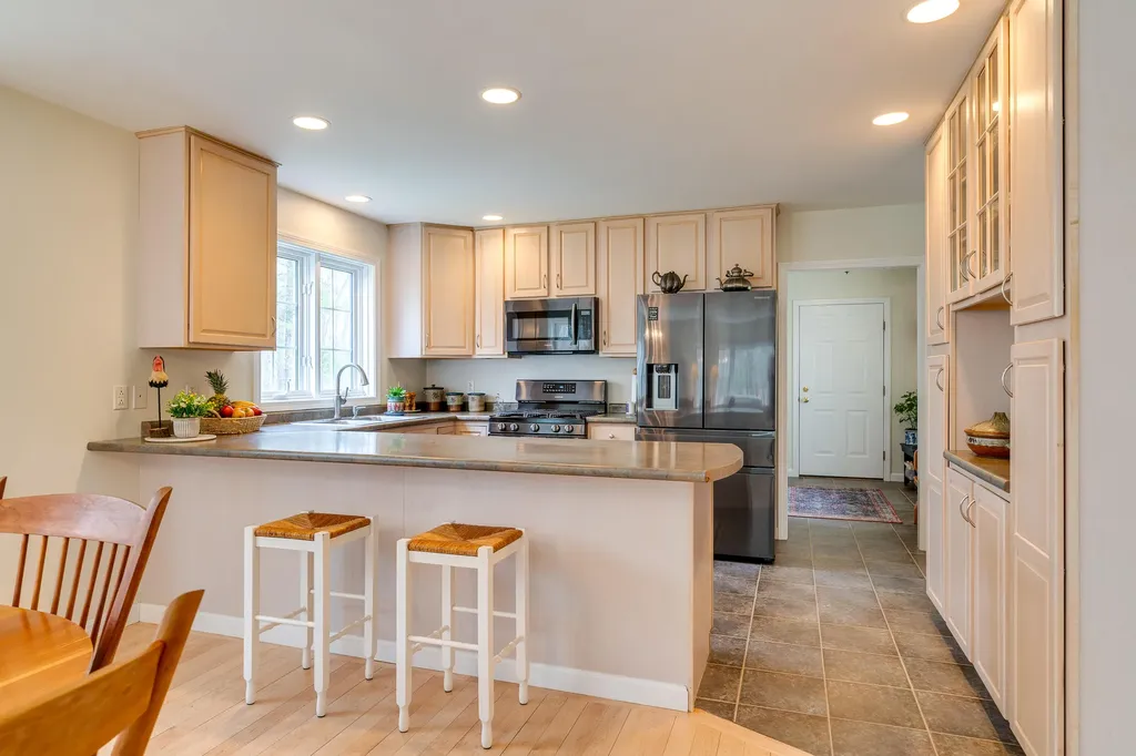 49 Stonewall Road Harpswell ME 04079