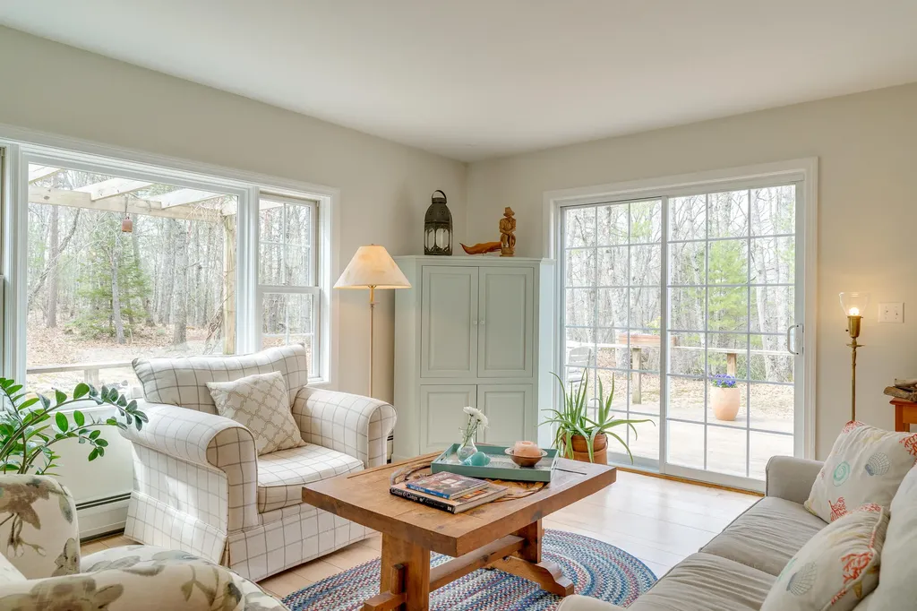 49 Stonewall Road Harpswell ME 04079