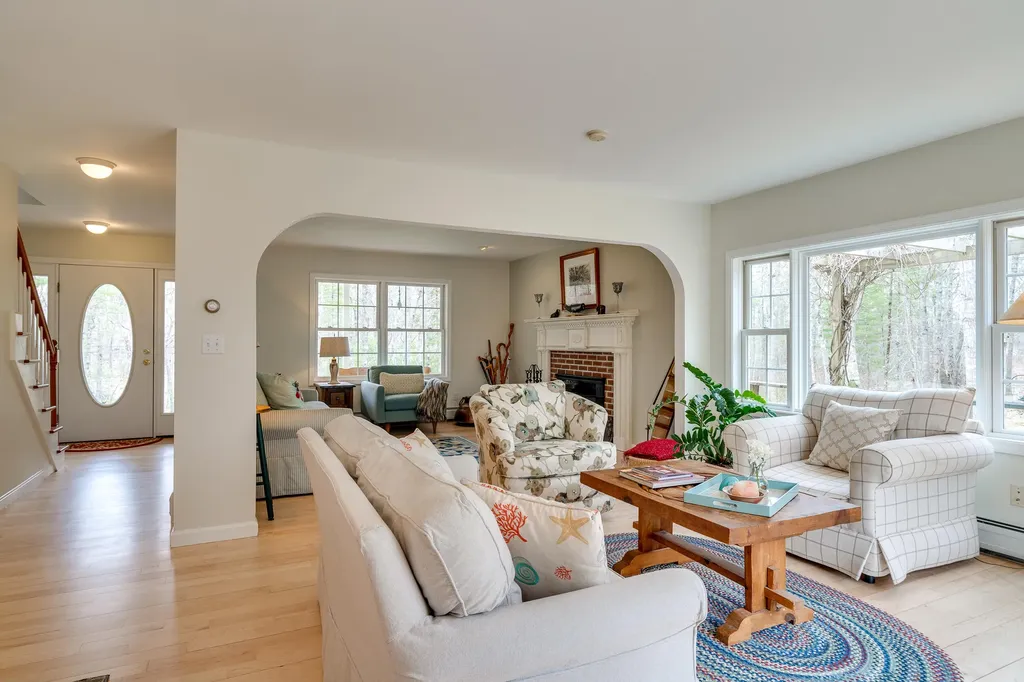 49 Stonewall Road Harpswell ME 04079