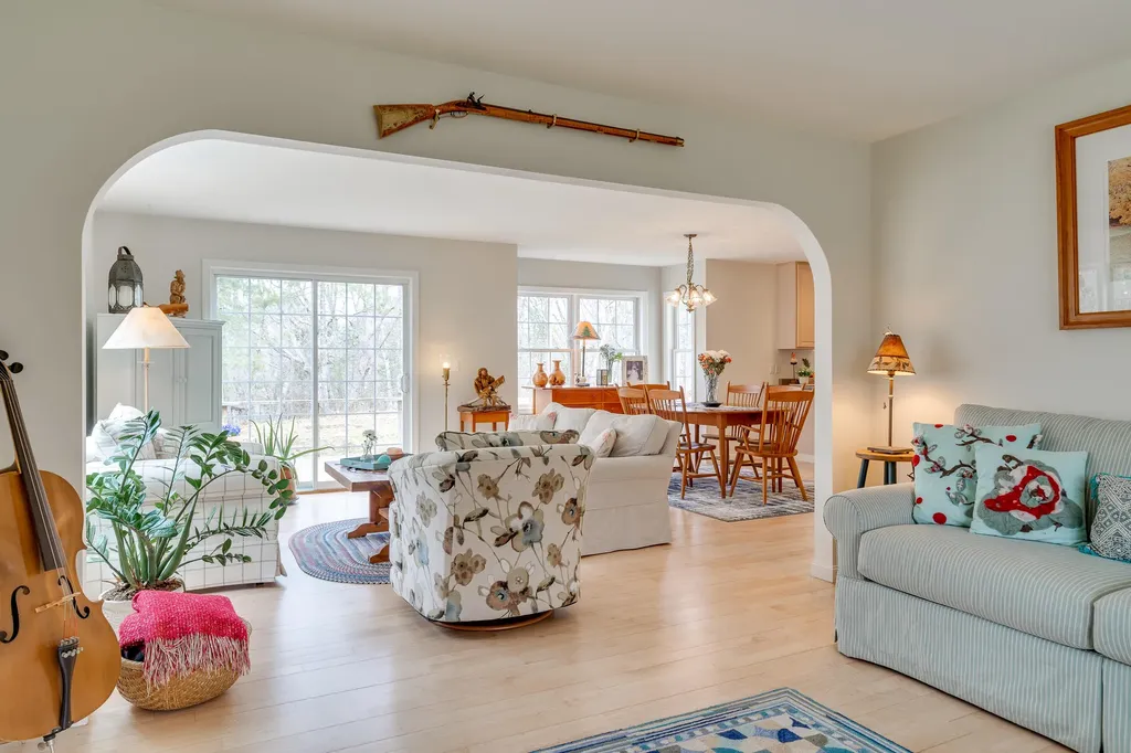 49 Stonewall Road Harpswell ME 04079