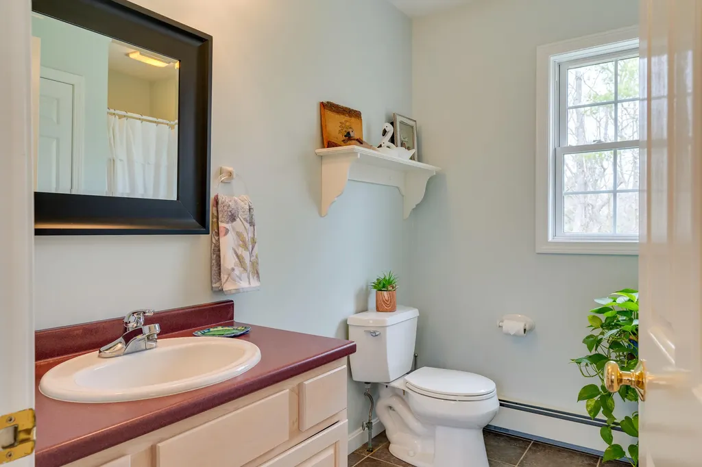 49 Stonewall Road Harpswell ME 04079