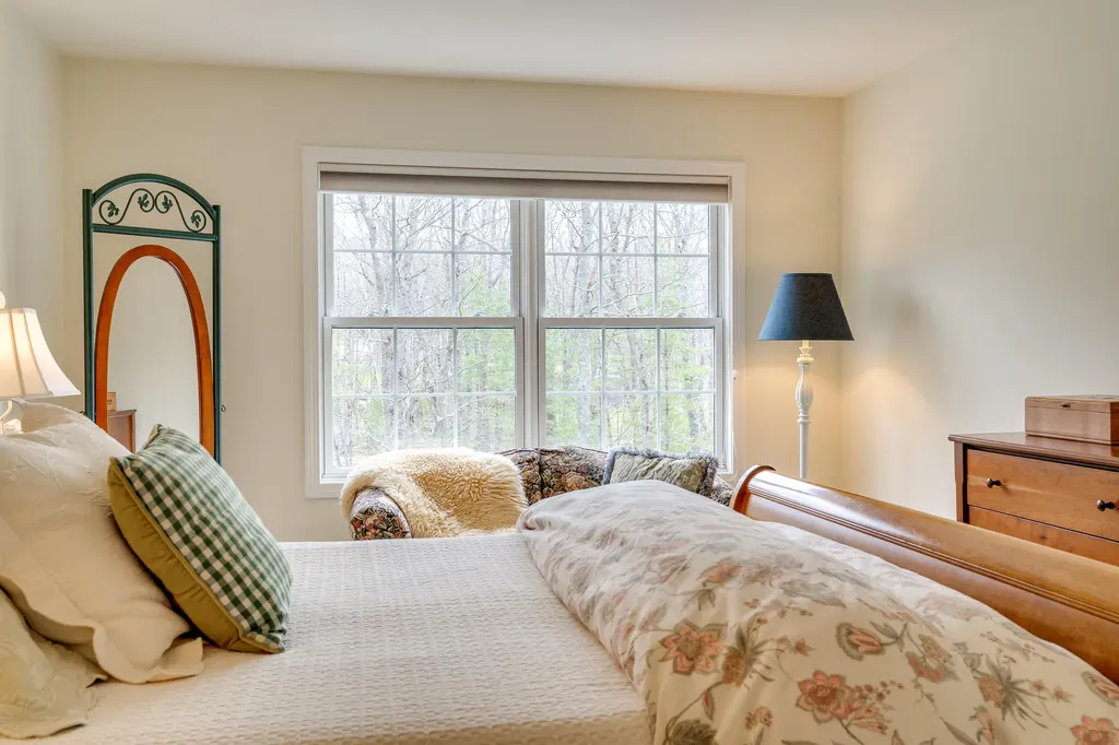 49 Stonewall Road Harpswell ME 04079
