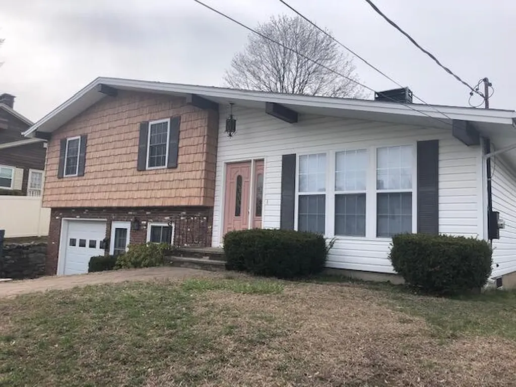 38 Stevens Street Lewiston ME 04240
