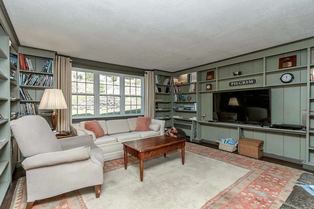 118 N Bath Road Bath ME 04530