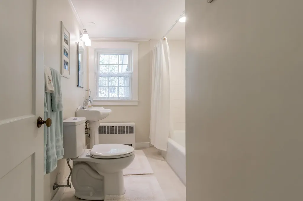 118 N Bath Road Bath ME 04530