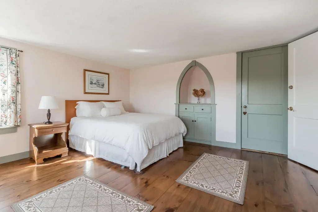 118 N Bath Road Bath ME 04530